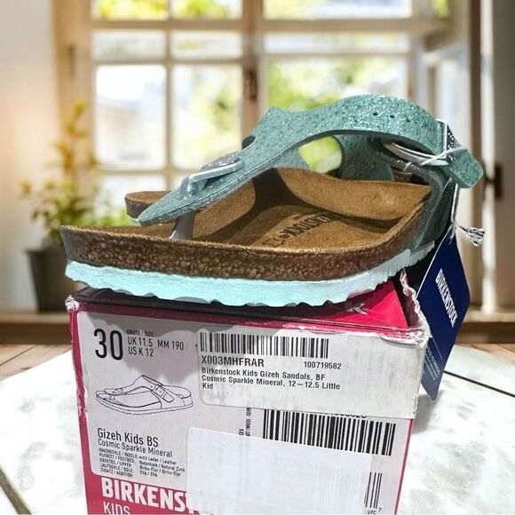 🔥 🆕 BIRKENSTOCK Girls Sandals Green Gizeh Cosmic Sparkle Size 30 US 12 - 12.5 - Picture 11 of 12